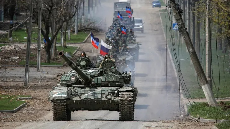 Nga được cho là đã rút hàng nghìn quân khỏi Ukraine. Ảnh: Reuters