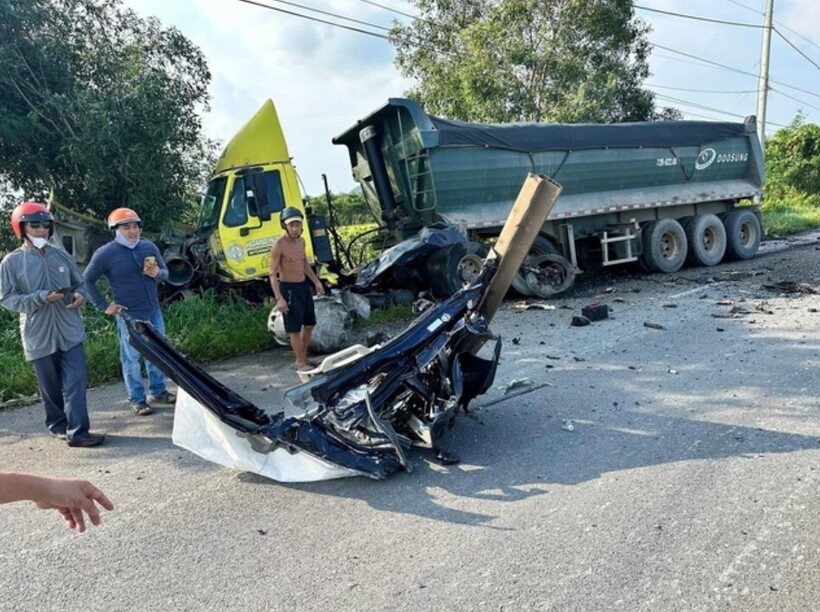 Hiện trường xảy ra vụ tai nạn. Ảnh: Báo Người lao động.