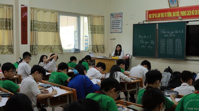 Theo số liệu thống kê của Bộ GD&ĐT, năm học 2023-2024, 98,17% học sinh hoàn thành chương trình tiểu học. Ảnh minh họa: Giáo dục & Thời đại