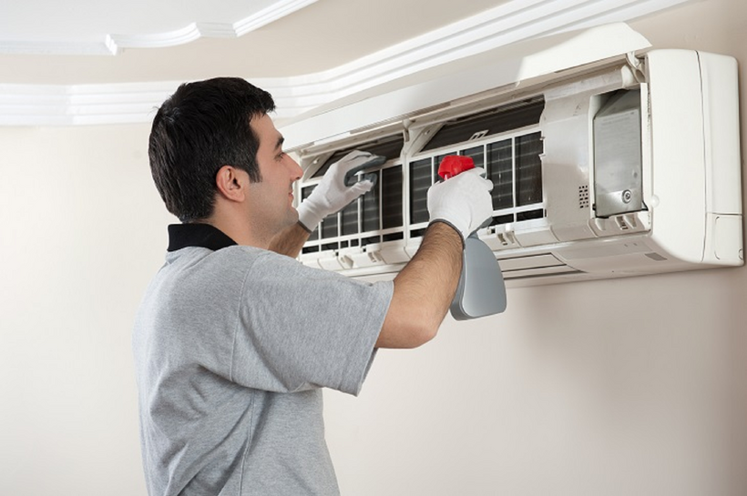 Vệ sinh kiểm tra điều hòa thường xuyên để tránh hỏng hóc
