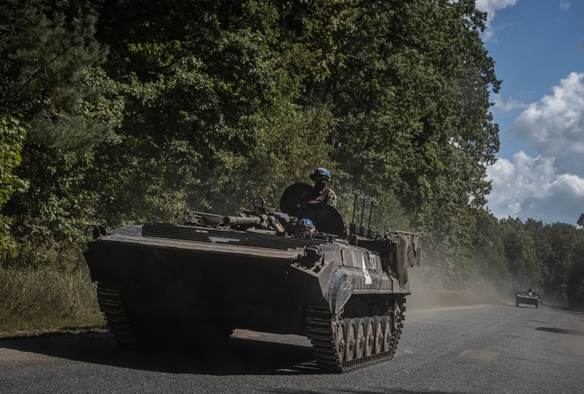 Chiến sự Nga - Ukraine nóng lên từng ngày. Ảnh: Reuters