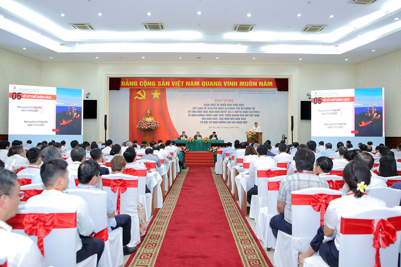 Toàn cảnh hội nghị
