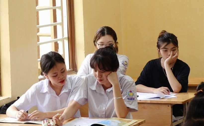 Xét tuyển sớm ảnh hưởng tiêu tực đến giáo dục phổ thông. Ảnh minh họa