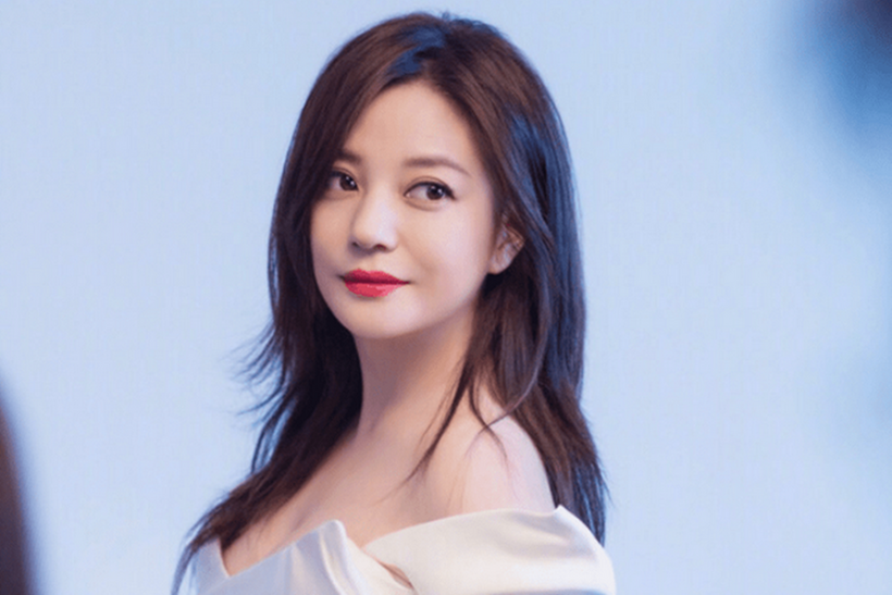 Triệu Vy đang được "gỡ phong sát"