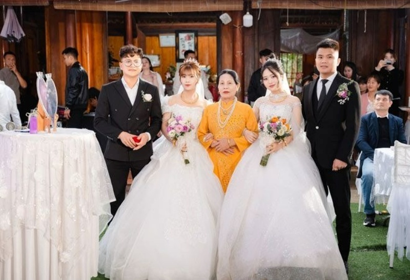 Hai anh em ruột trong một gia đình có 9 anh chị em quyết định tổ chức đám cưới cùng một ngày. Ảnh: Tri thức và Cuộc sống.