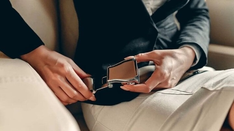 Sân bay là một môi trường phức tạp với nhiều nguy cơ lây nhiễm bệnh. Ảnh minh họa