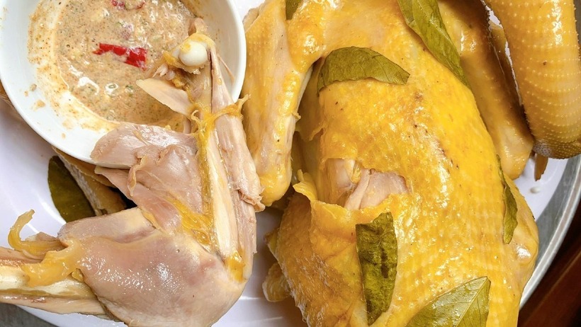 Một số bộ phận của gà ngon mấy cũng không nên ăn khẻo mang họa vào thân