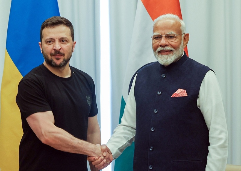 Thủ tướng Ấn Độ Narendra Modi gặp Tổng thống Ukraine Volodymyr Zelenskyy bên lề Hội nghị Thượng đỉnh G7 tại Italia hồi tháng 6. Ảnh: ANI