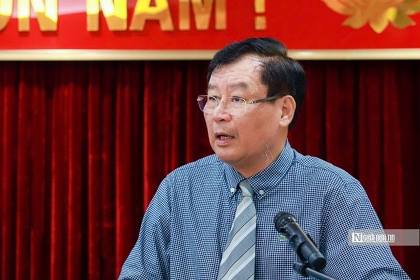Ông Trần Công Phàn – Đại biểu Quốc hội, Phó Chủ tịch, Tổng Thư ký Hội Luật gia Việt Nam phát biểu tại Hội thảo.