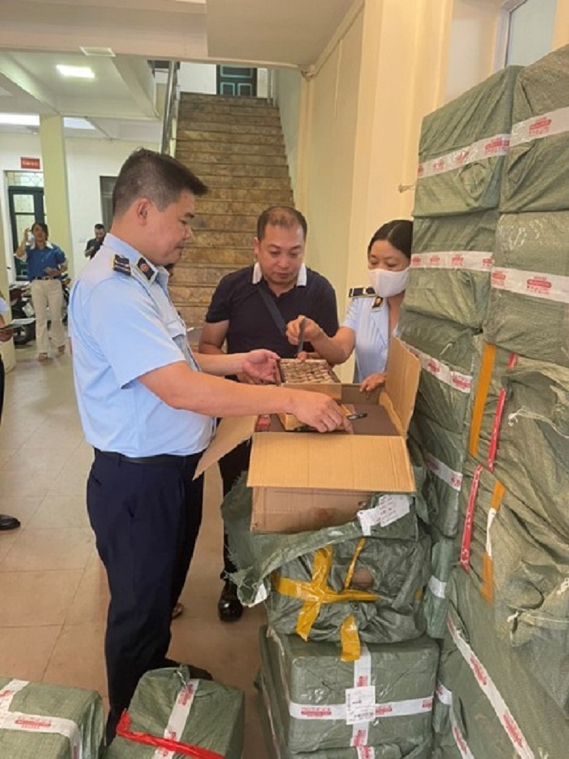 Hai Bà Trưng (Hà Nội): Phát hiện nhiều vụ việc kinh doanh bánh Trung thu nhập lậu - 3