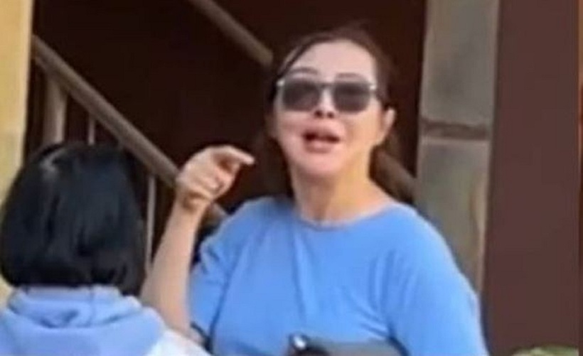 Vương Tổ Hiền được khán giả bắt gặp trên đường.