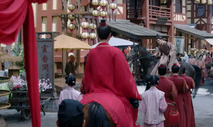 Thôi Hành Chu phi ngựa đến chặn đầu đoàn rước dâu.