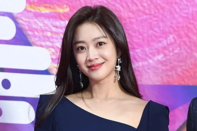 Jo Bo Ah và bạn trai tổ chức đám cưới vào tháng 10. Ảnh: Soompi