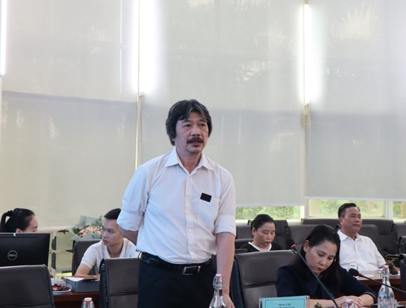 Ông Lương Mai Sao - Trưởng Ban Tổ chức cán bộ Hội Luật gia Việt Nam phát biểu tại đại hội (Ảnh: Mạnh Quốc).