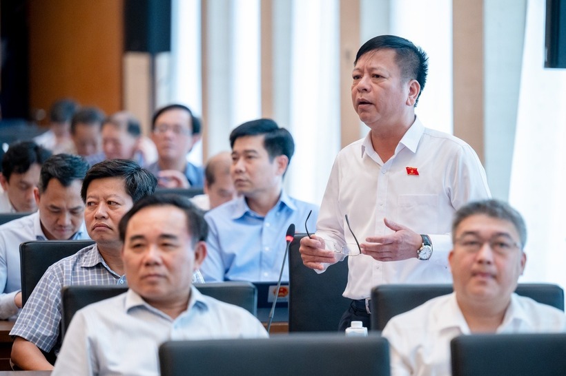 Phó Chủ nhiệm Ủy ban Pháp luật Nguyễn Trường Giang. Ảnh: Dân Trí