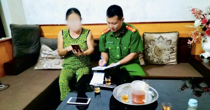 Bà X trình báo công an về sự việc.