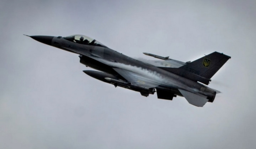 Chiến đấu cơ F-16 của không quân Ukraine. Ảnh: CNN
