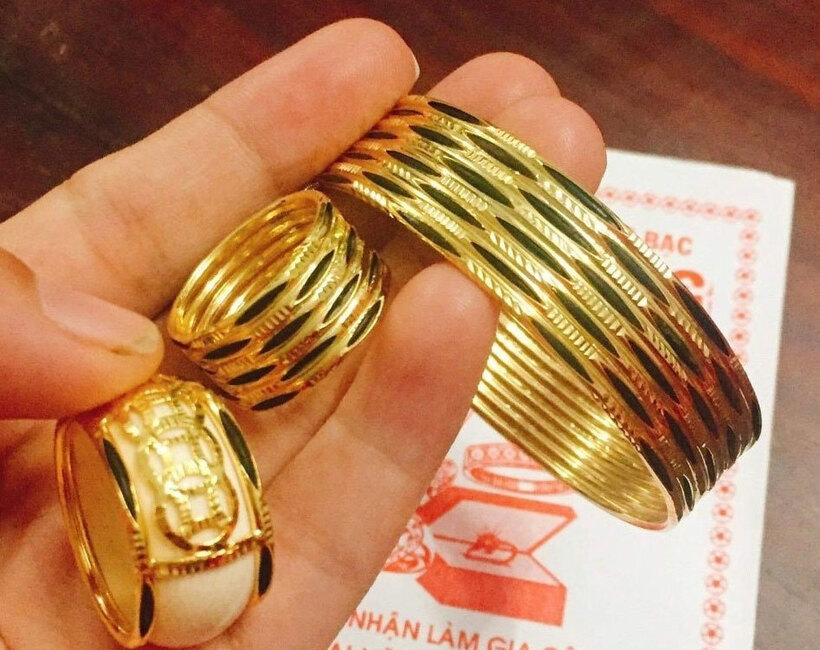 Có nhiều cách phân biệt vàng mỹ ký với vàng thật