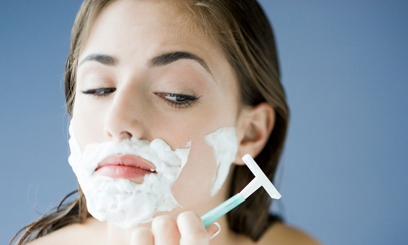 Bật mí những cách tẩy lông mặt an toàn - 1