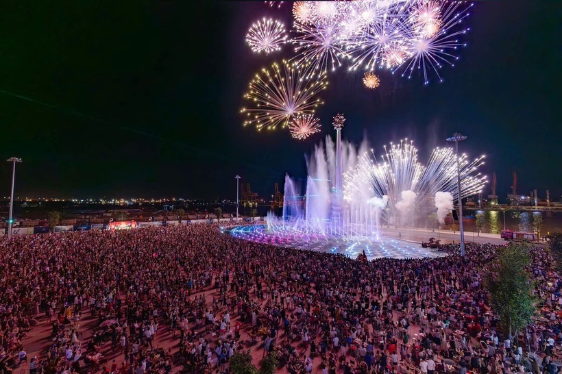 Đón và phục vụ 6 triệu người trong 3 ngày nghỉ lễ, “vũ trụ Vin” không có đối thủ - 14