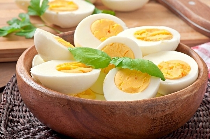 Ăn trứng gà vào buổi sáng đem lại lợi ích sức khỏe đáng kinh ngạc