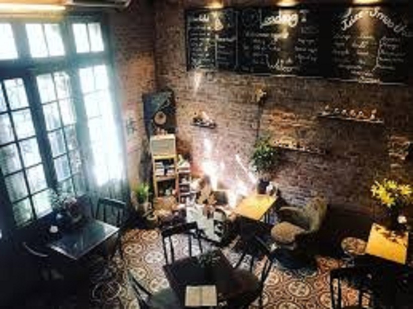 Một trong những quán cà phê mở xuyên đêm ở Hà Nội
