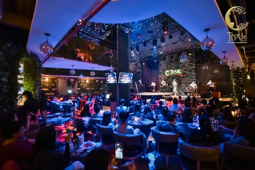 Trixie Café & Lounge- quán cà phê không ngủ ở Hà Nội