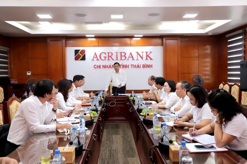 Agribank tổ chức các đoàn công tác nắm bắt tình hình, khắc phục thiệt hại cơn bão số 3 - 6