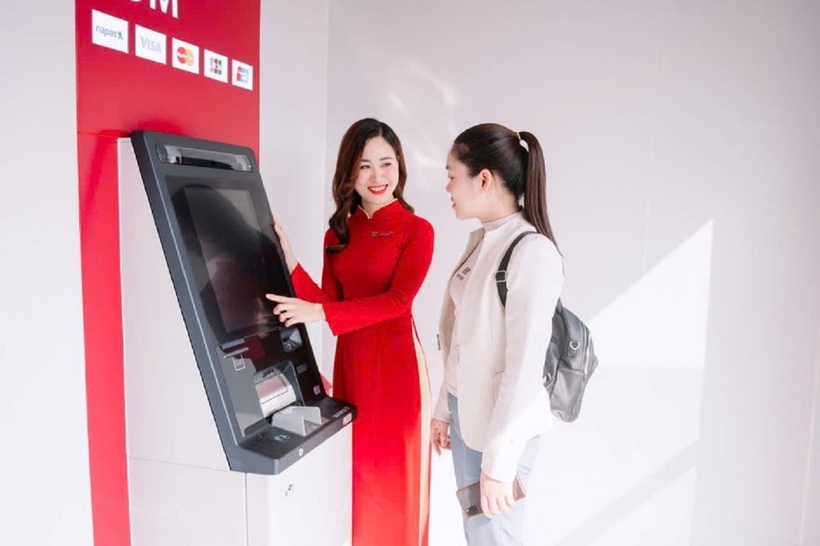 Agribank đẩy mạnh ứng dụng công nghệ hiện đại, số hóa các sản phẩm dịch vụ tạo điều kiện thuận lợi cho khách hàng sử dụng