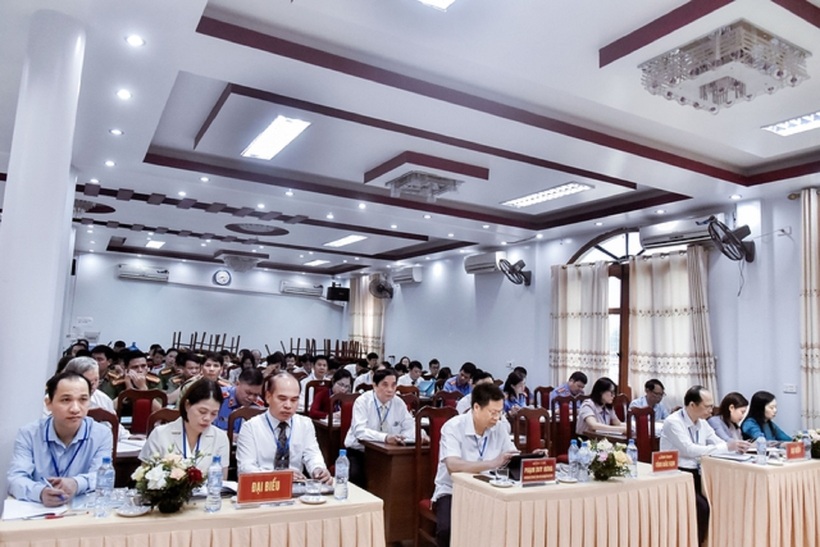 Các đại biểu dự đại hội.