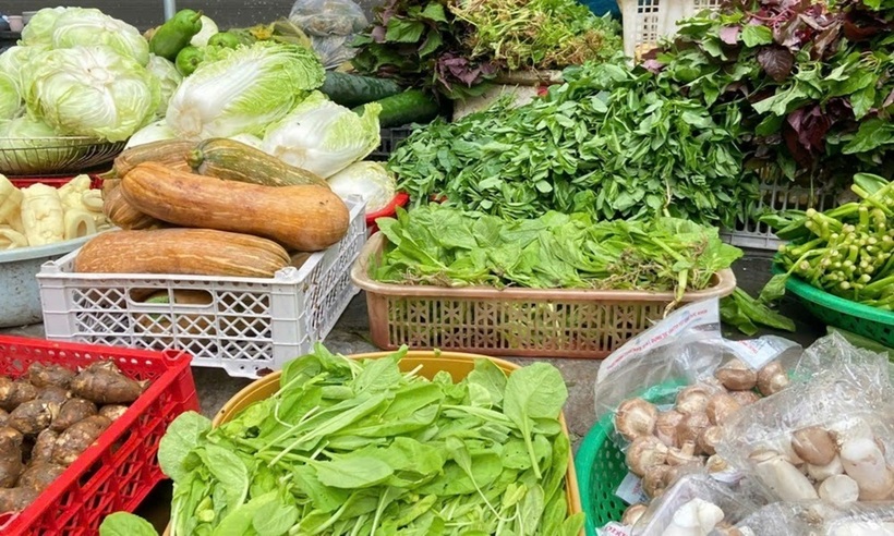 Tăng cường cung ứng hàng hóa thiết yếu phục vụ Nhân dân.