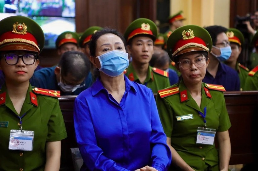 Bà Trương Mỹ Lan tại tòa trong vụ án thứ hai