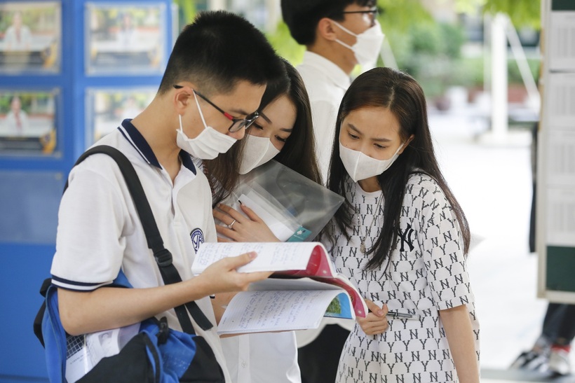 Tuyển sinh năm 2025: Điểm tên các trường đại học lớn tổ chức thi riêng