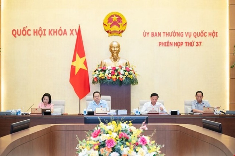 Quang cảnh phiên họp. Ảnh: Người Lao Động