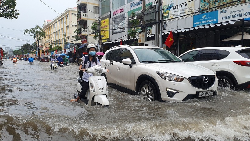 Thời tiết hôm nay ngày 4/10: Nam Bộ mưa rất lớn. Ảnh minh họa