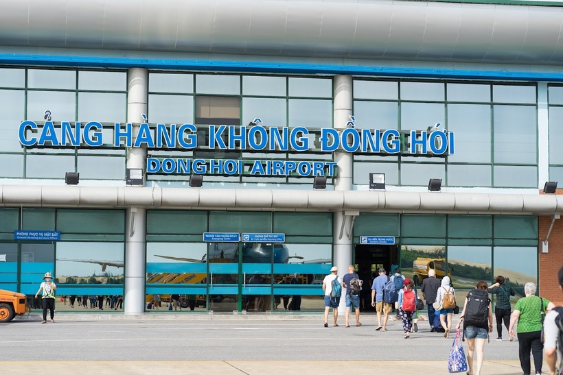 Sân bay Đồng Hới.