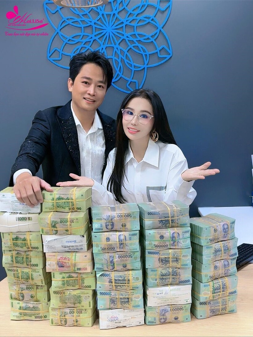 “Mong bà con sớm ổn định, đó là món quà quý nhất” – Vợ chồng Mailisa chi thêm 10 tỷ đồng nâng mức hỗ trợ bà con miền bắc lên 20 tỷ sau bão Yagi