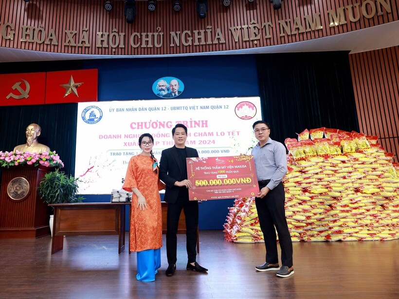 Hình ảnh một trong các hoạt động từ thiện trước đây của vợ chồng doanh nhân Hoàng Kim Khánh Mailisa