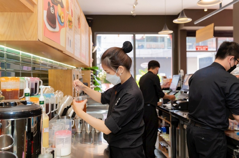 Lợi ích lớn nhất của việc vừa học vừa làm là cơ hội tích lũy kinh nghiệm thực tế.