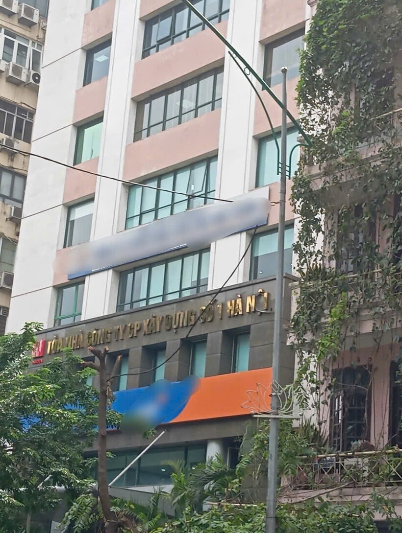 Trụ sở Công ty Xây dựng số 1 Hà Nội tại số 59, phố Quang Trung, phường Nguyễn Du, quận Hai Bà Trưng, Hà Nội.