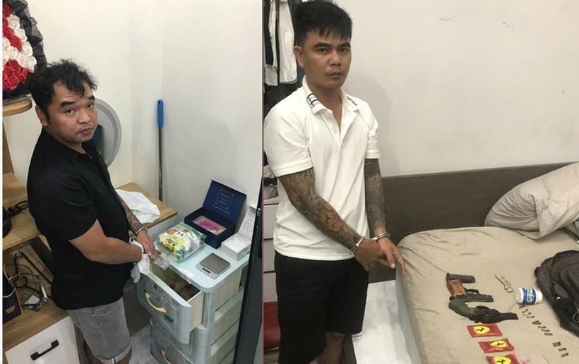 Phương và Nhân bị bắt cùng số tang vật gồm ma túy, súng đạn. (Ảnh: CA)
