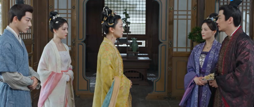 La đại nhân muốn trách mắng La Nghi Ninh và La Thận Viễn nhưng Lâm đại nương tử ra mặt bảo vệ.