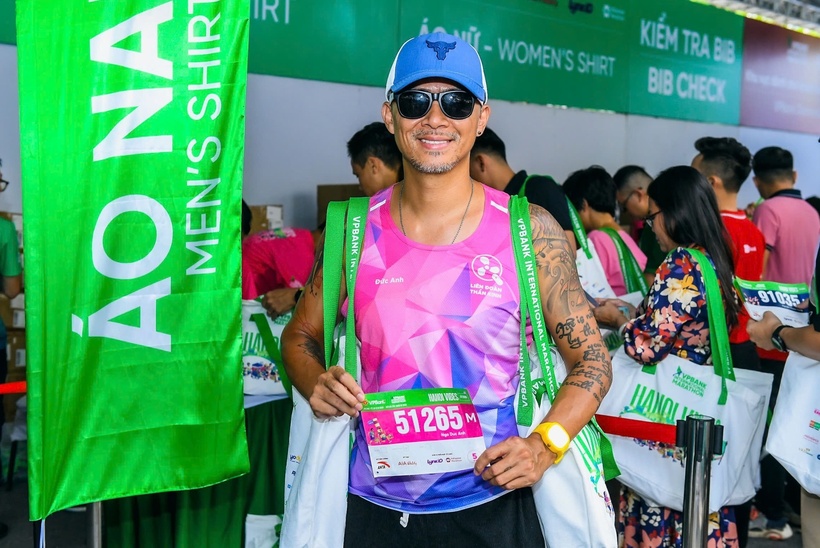 Trai xinh, gái đẹp đổ bộ ngày nhận bib VPIM 2024 - 5