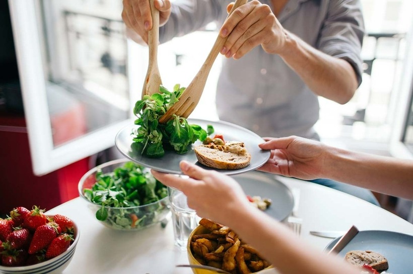 Chế độ ăn uống đóng vai trò rất quan trọng trong việc giữ gìn vóc dáng.