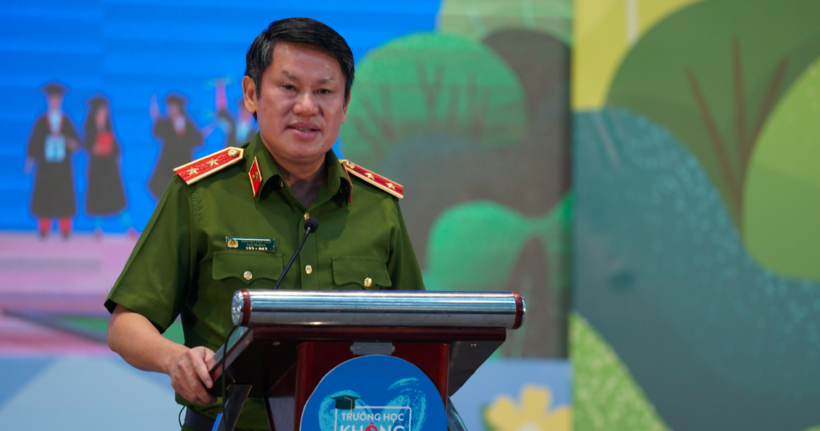Trung tướng Nguyễn Văn Viện, Cục trưởng Cục Cảnh sát điều tra tội phạm về ma túy, Bộ Công an.