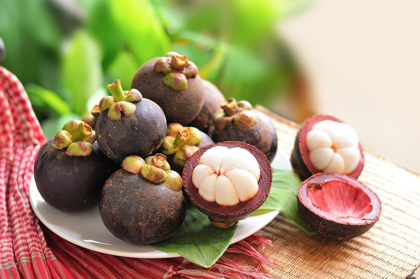 Nước ép măng cụt có thể là một phần của chế độ ăn uống giảm cân nhờ vào hàm lượng calo thấp và khả năng cung cấp cảm giác no lâu.
