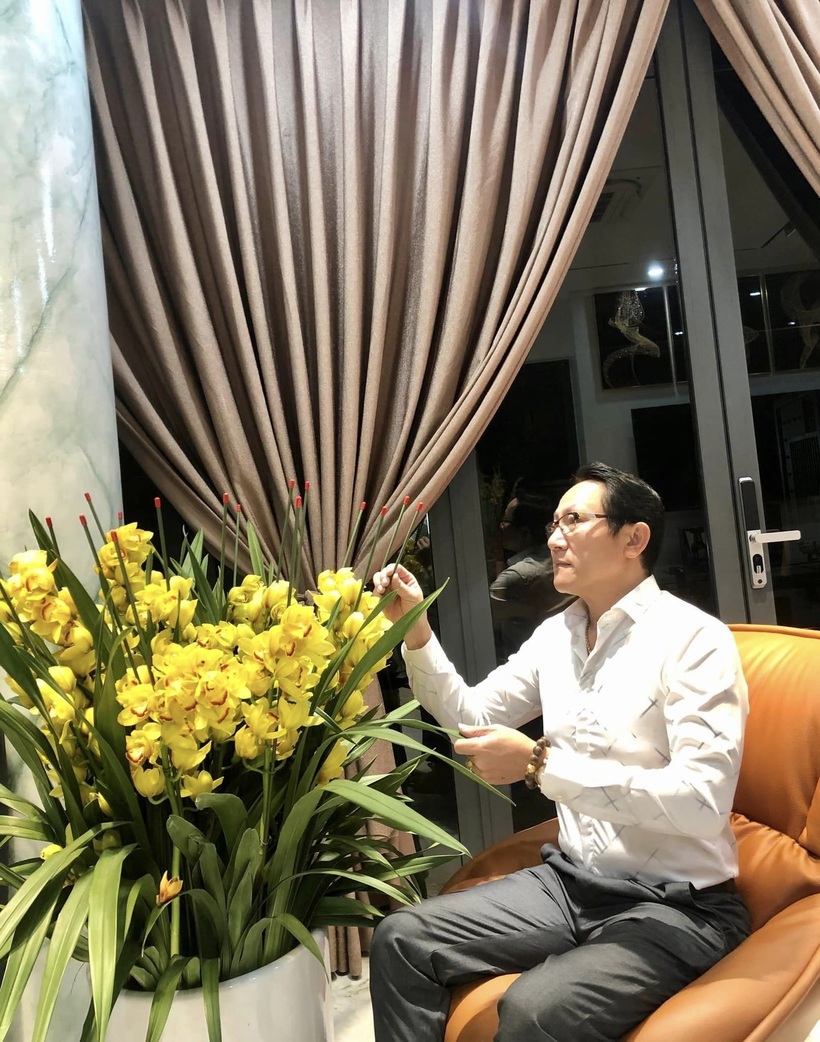 Cơ ngơi "triệu đô" của sao Việt: Biệt thự ngoài đời của "bố Chải" trong "Đi Giữa Trời Rực Rỡ" - 6