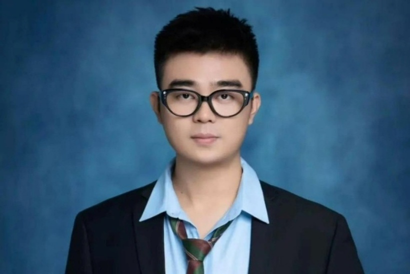 Zhao Zijian (29 tuổi) gây tranh cãi trong dư luận Trung Quốc khi sở hữu tới 4 bằng tiến sĩ và 4 bằng thạc sĩ. Ảnh: The Paper.
