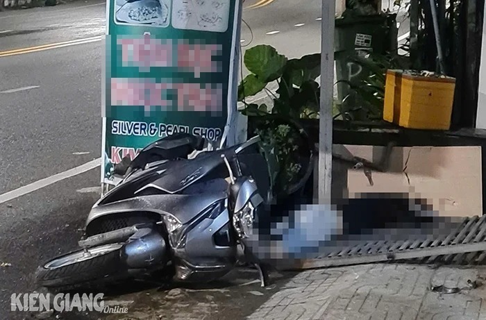 Hiện trường xảy ra vụ tai nạn. Ảnh: Báo Kiên Giang.