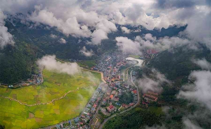Mường Khương đang dần trở thành điểm đến hấp dẫn du khách bởi nét đẹp hoang sơ, mộc mạc